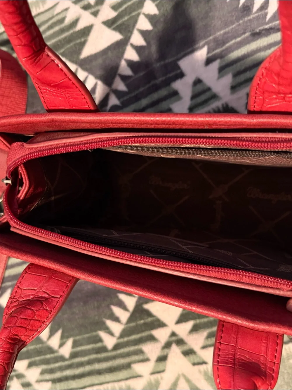 Wrangler Red Women's Tote Bag